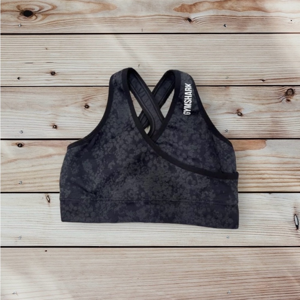Gymshark‎ Women’s Sports Bra Size XS Black And Gray